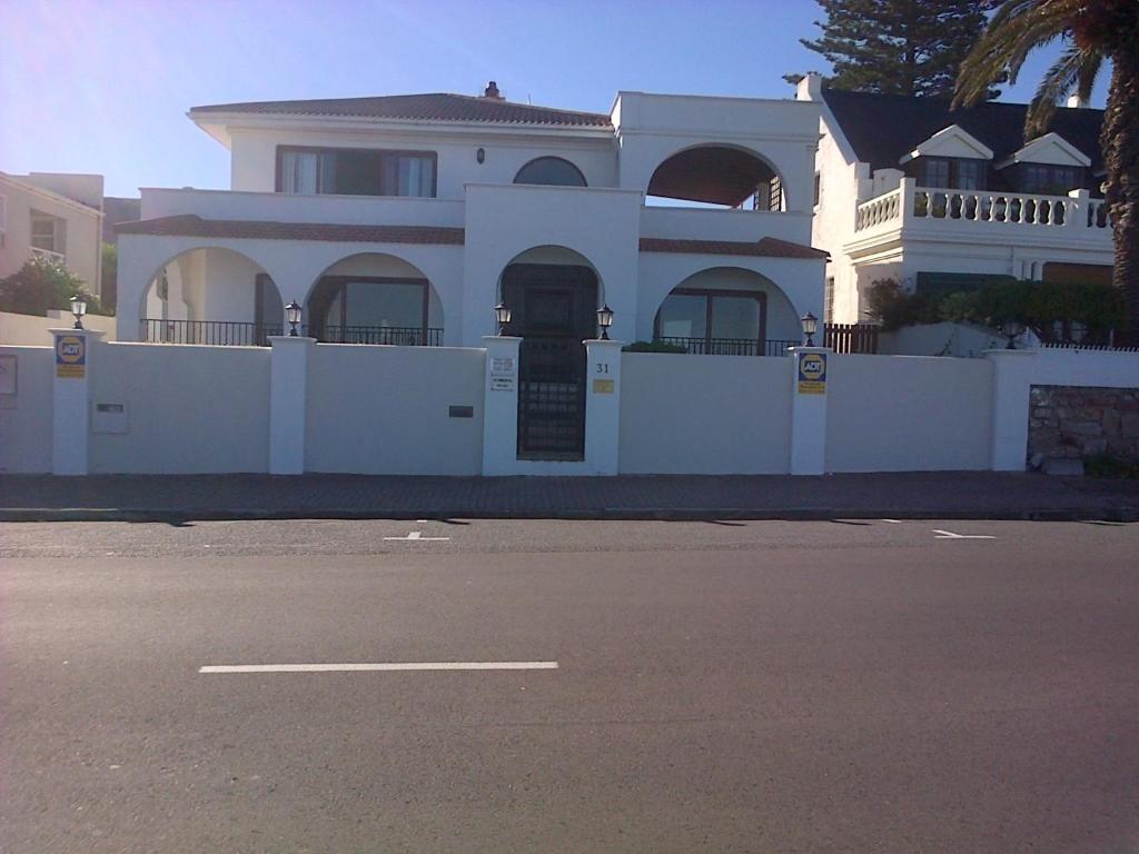 Nautilus Guest House Hermanus Dış mekan fotoğraf